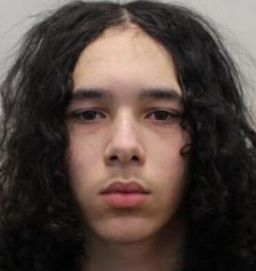 Mugger who swiped journalist’s headphones walks free