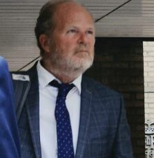 Fraudsters who pretended money grew on trees lived in fabulous luxury
