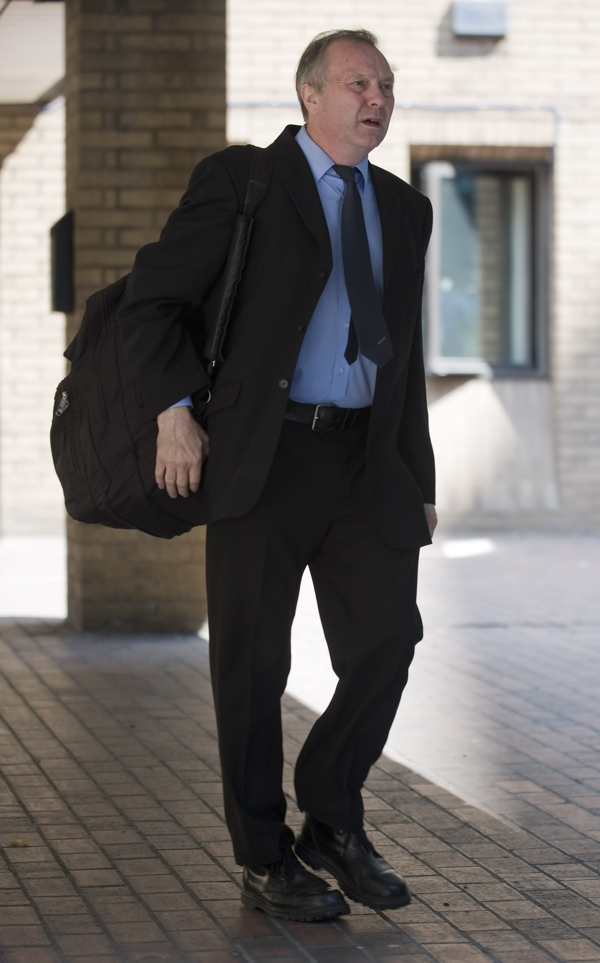 cnl_robert_barrow_01.jpg